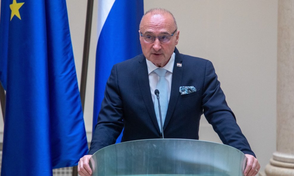 Gordan Grlić Radman