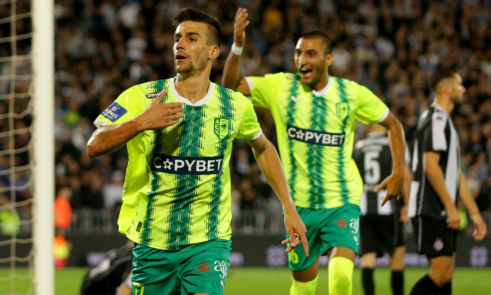 Slavlje igrača AEK-a