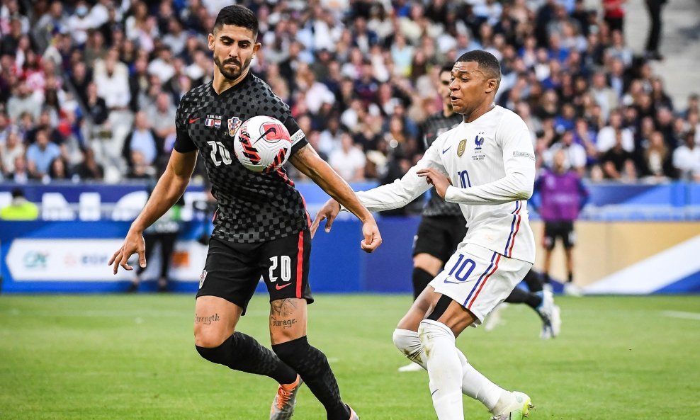 Martin Erlić Hrvatska i Kylian Mbappe Francuska