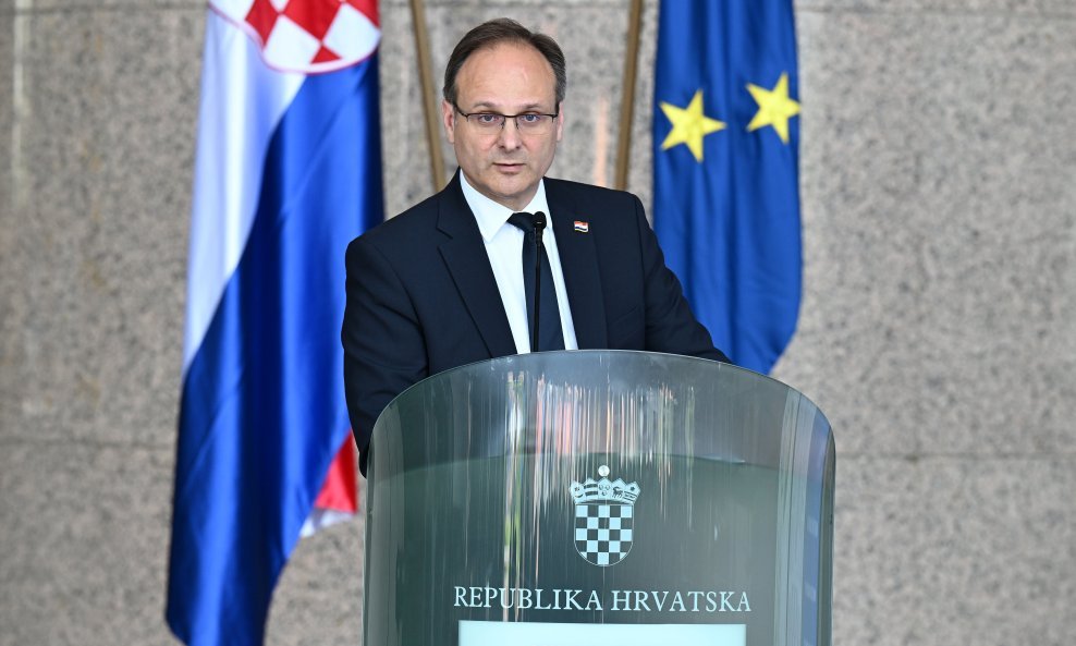 Zvonimir Frka Petešić