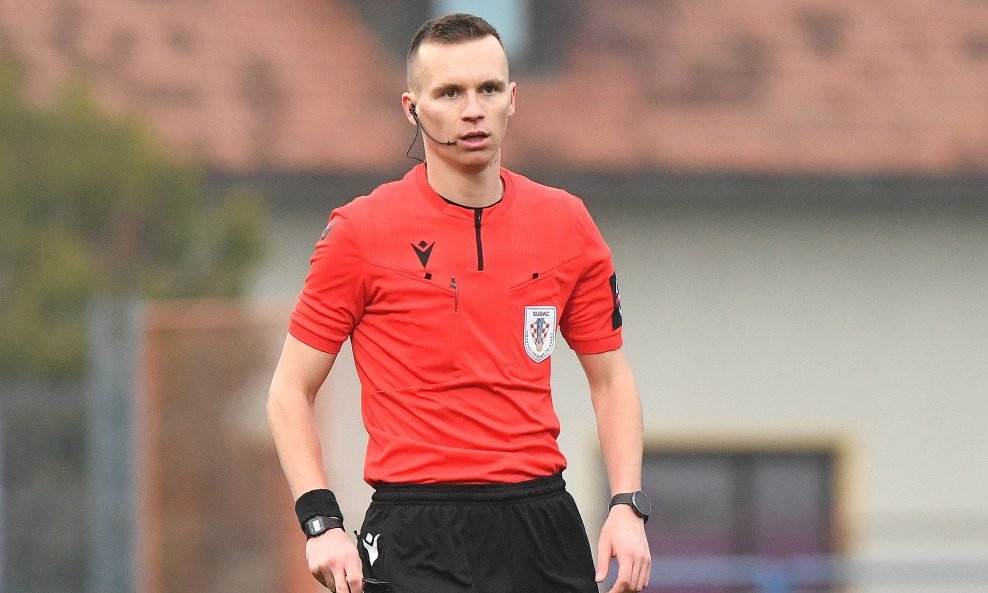 Toni Dadić
