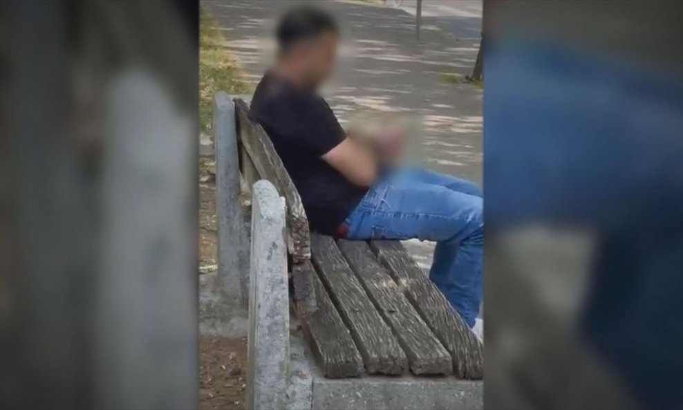 Neprimjereno ponašanje u Dugava