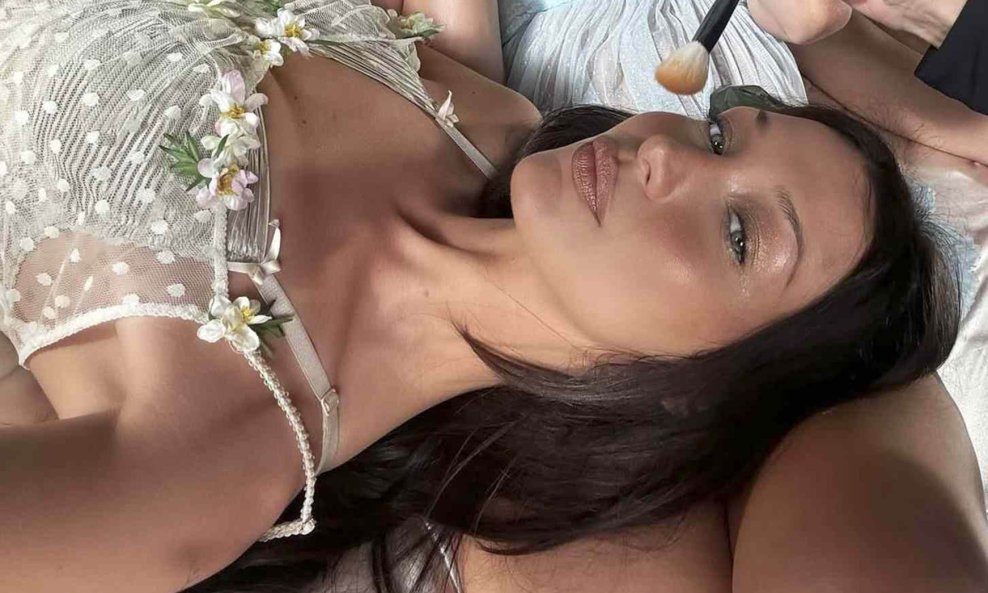 Bella Hadid