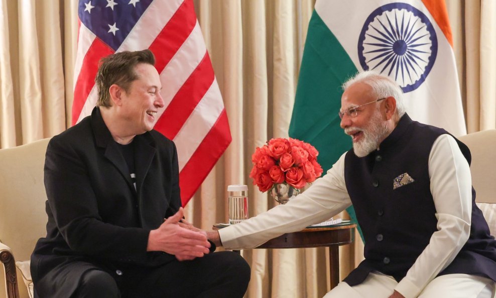 Elon Musk i Narendra Modi