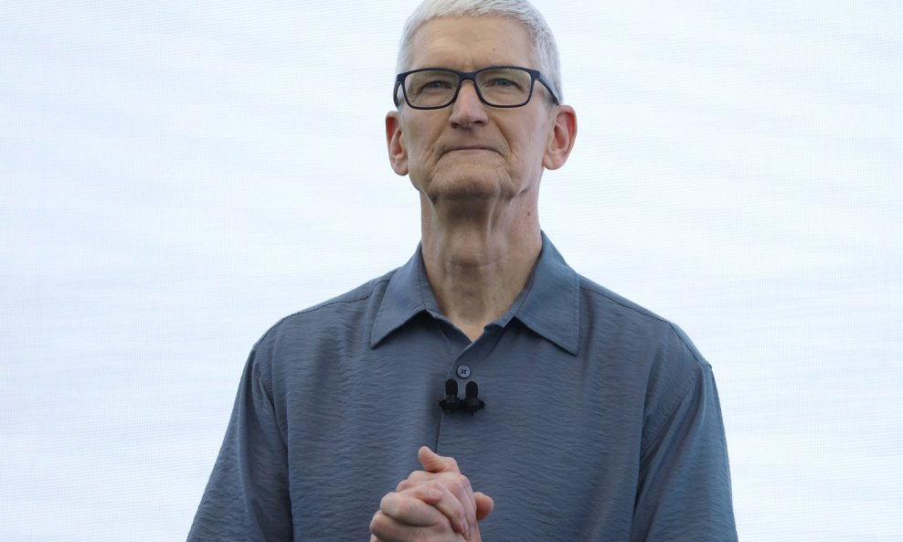 Tim Cook