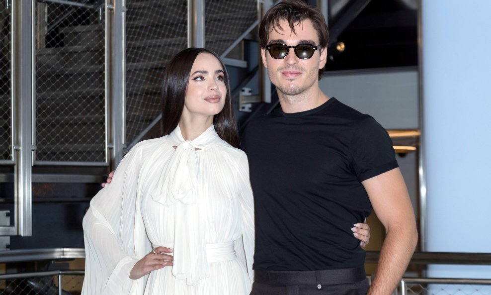 Sofia Carson i Corey Mylchreest