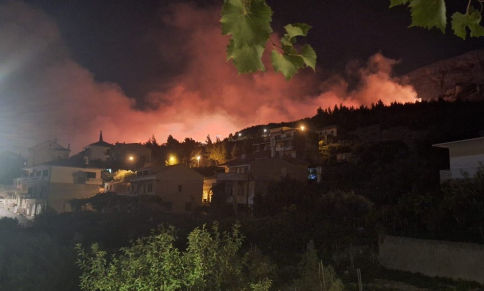 Požar u Krilu Jesenice