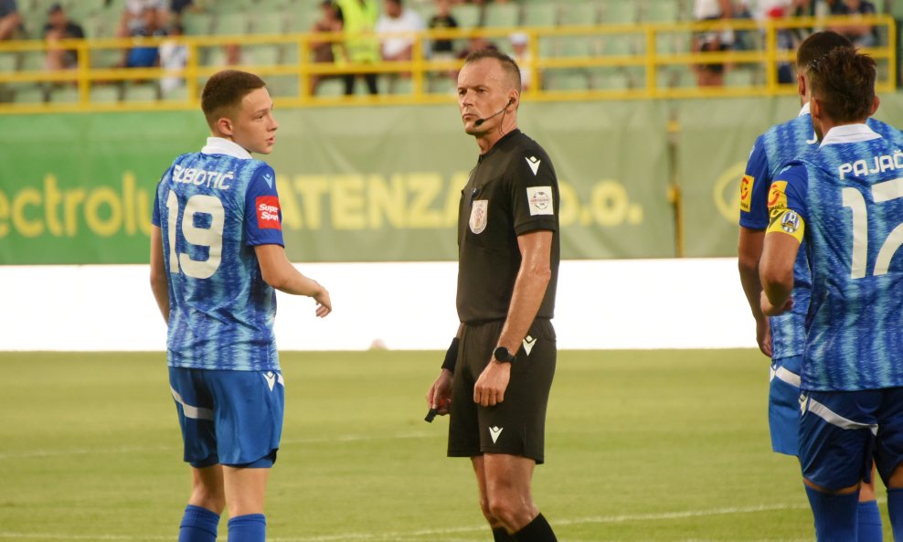 Lokomotiva - Istra