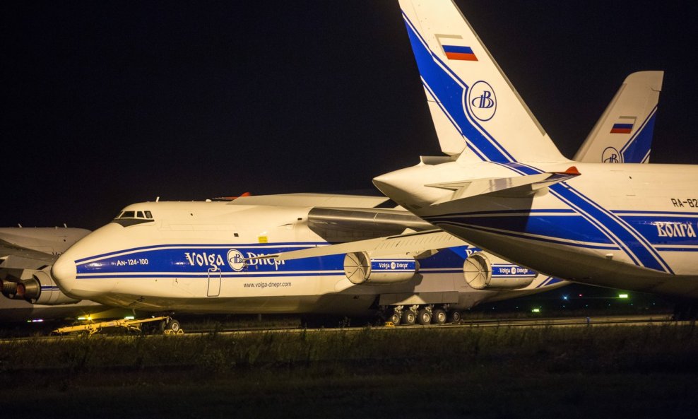 Tri ruska Antonova An-124 u Leipzigu