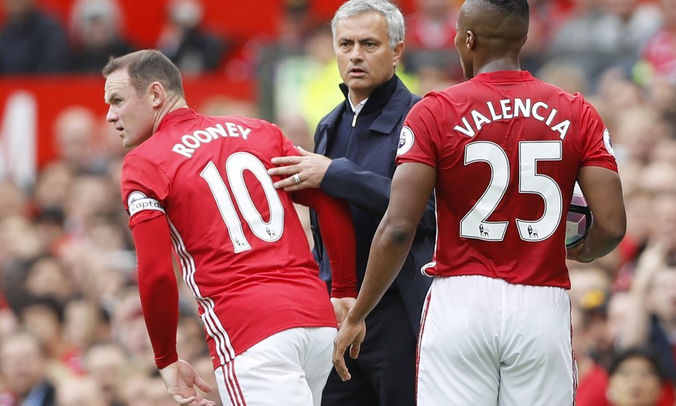 rooney mourinho