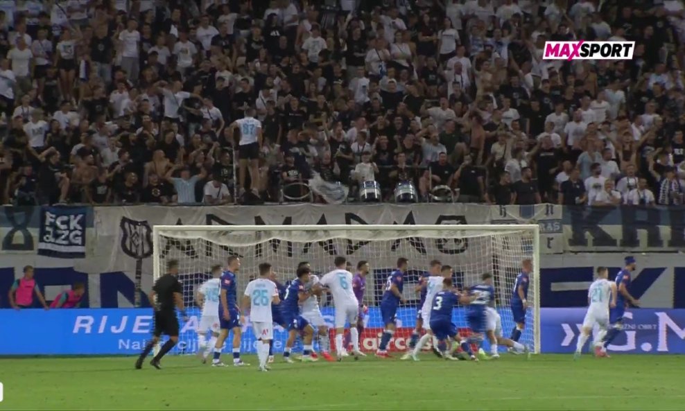 Nesuđeni penal za Rijeku