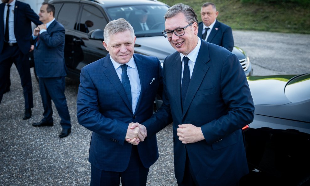 Robert Fico i Aleksandar Vučić