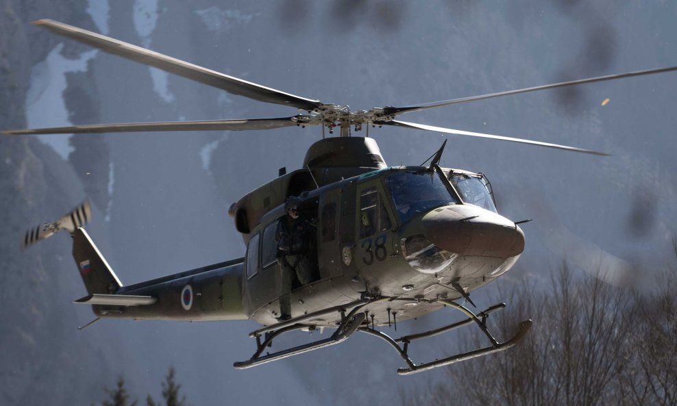 Ilustracija/Helikopter slovenske vojske