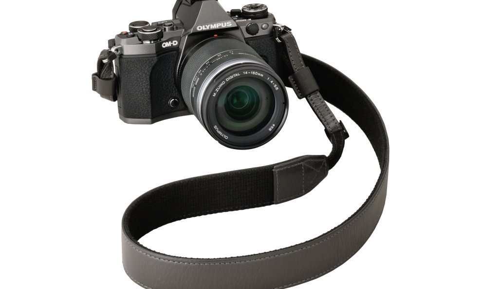 OM-D_E-M5_Mark_II_Limited_Edition_EKit_Strap