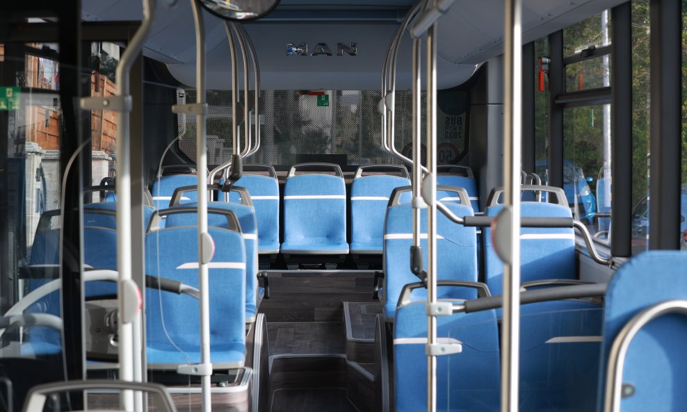 ZET-ov autobus, ilustracija