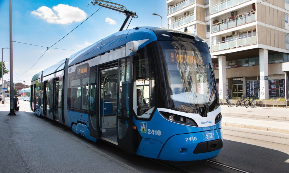 Niskopodni tramvaj u Zagrebu