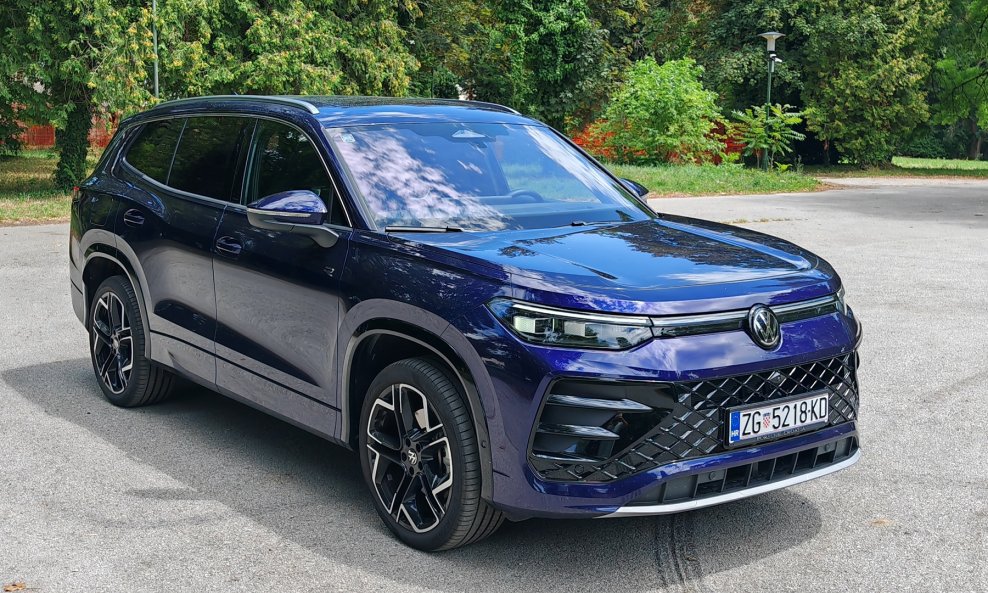 Volkswagen Tayron 1.5 TSI eHybrid DSG R-line Plus