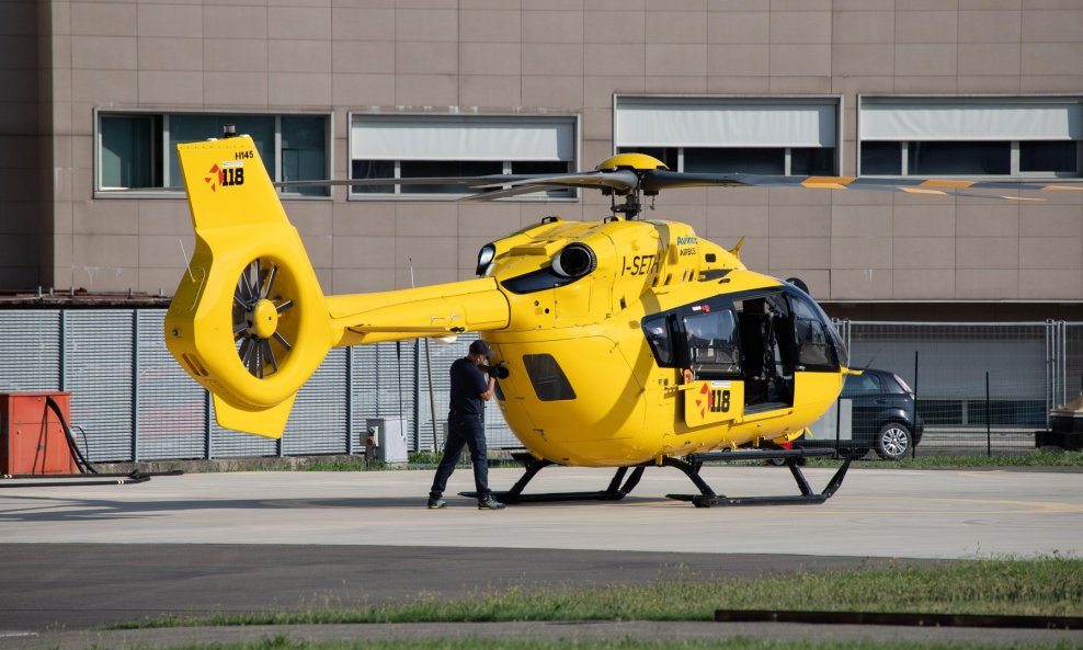 Dijete je helikopterom prebačeno do bolnice