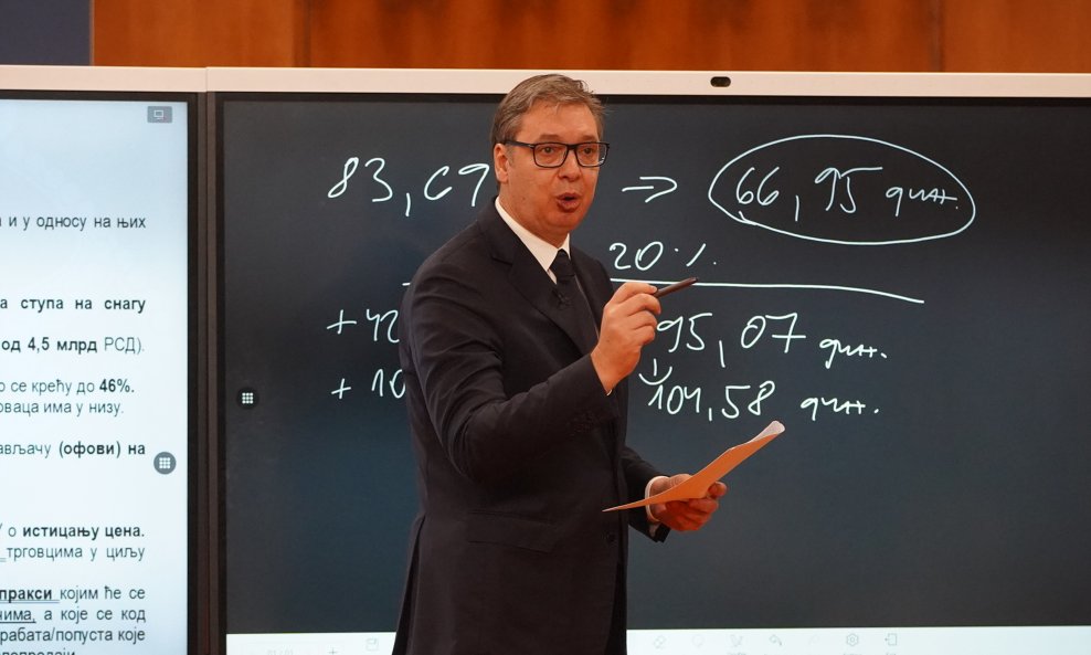 Aleksandar Vučić predstavlja nove ekonomske mjere