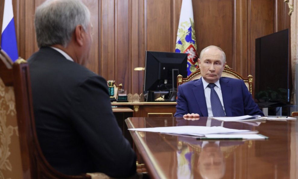 Vladimir Putin, Vjačeslav Volodin