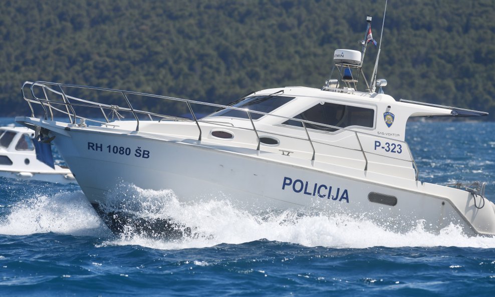 Pomorska policija