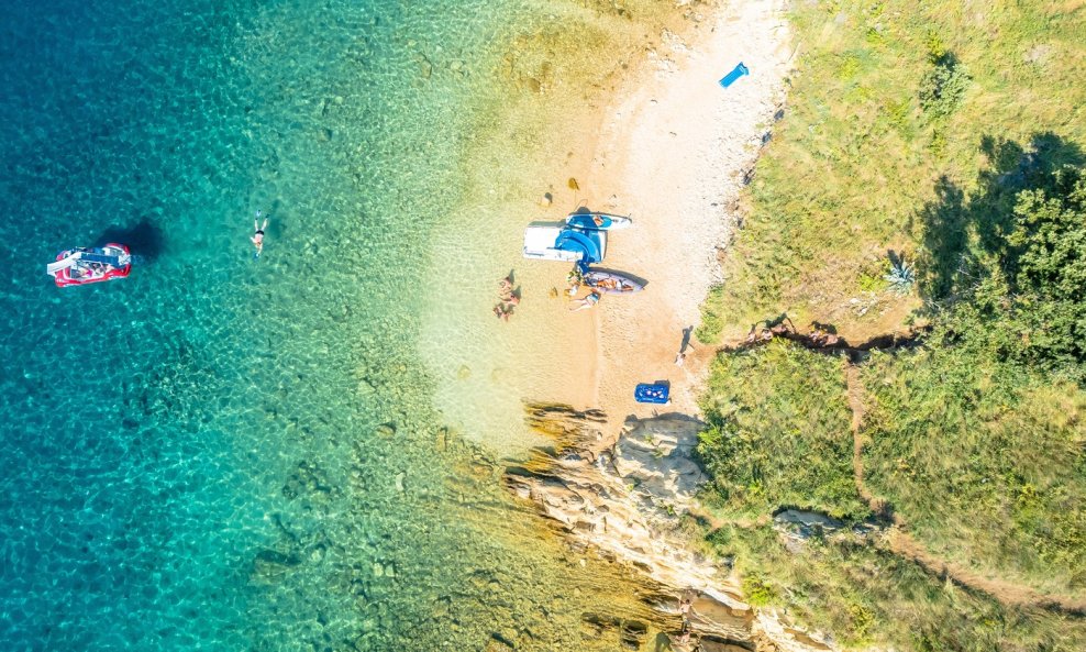 Rajska plaža, Lopar, Rab