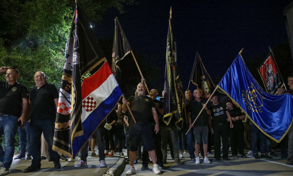 Veterani prosvjeduju u Benkovcu.