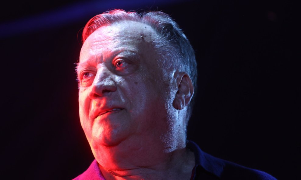 Halid Bešlić