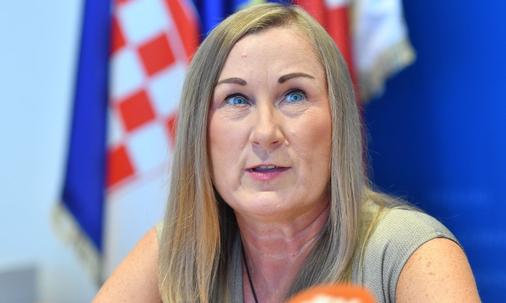 Nives Kolarić Strah