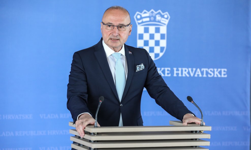 Gordan Grlić Radman
