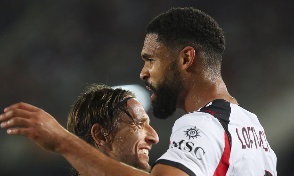 Luka Modrić i Ruben Loftus-Cheek