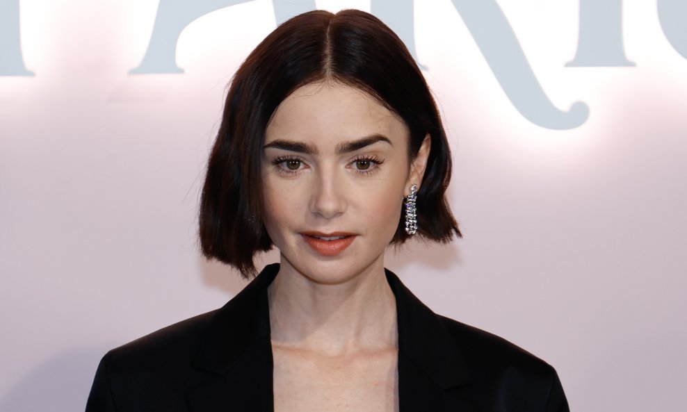 Lily Collins