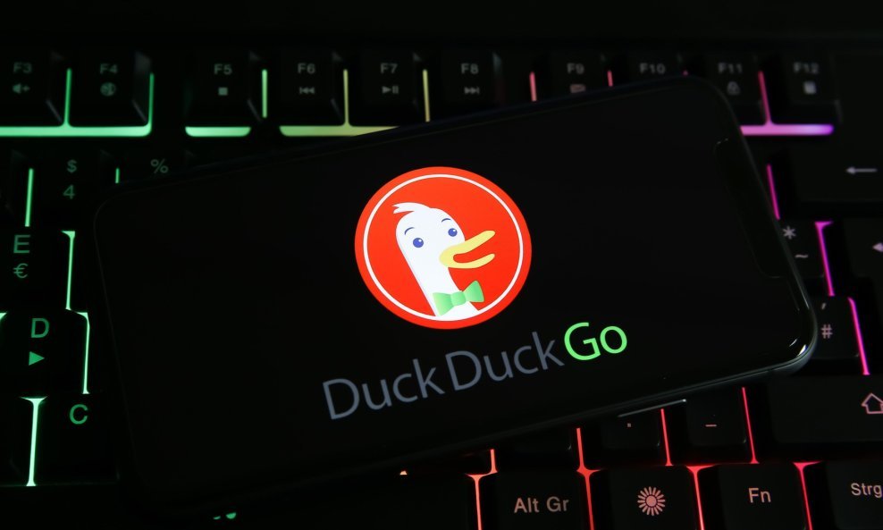 DuckDuckGo