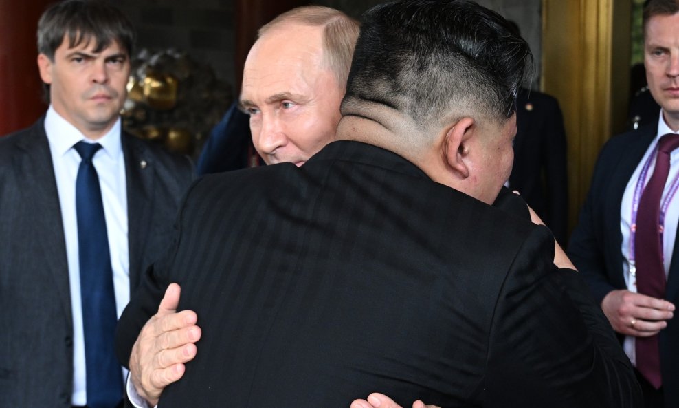 Vladimir Putin i Kim Jong-un