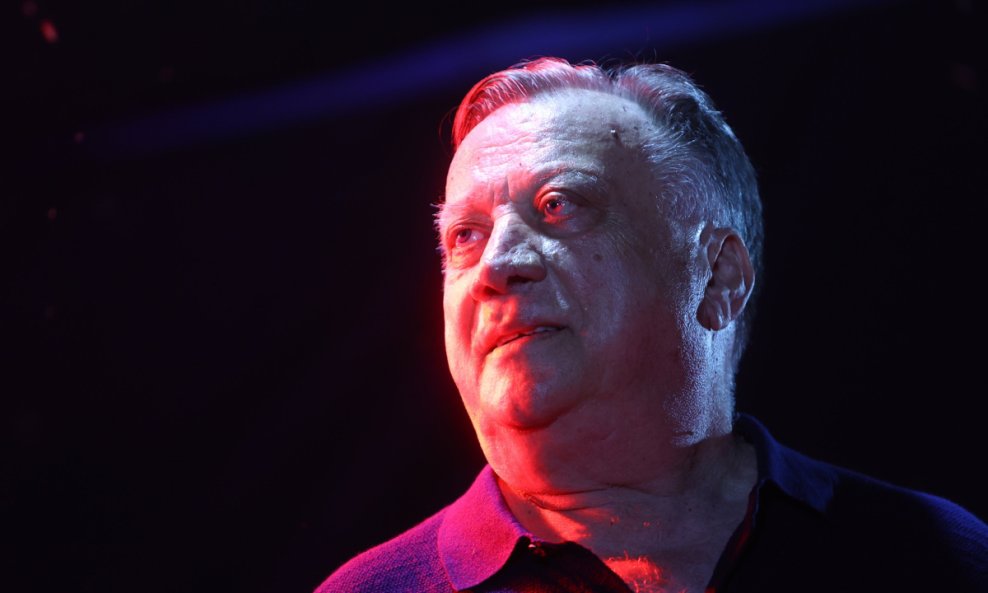 Halid Bešlić