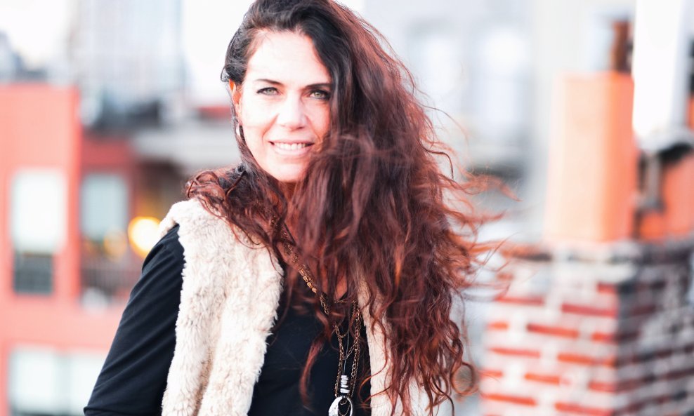 Sari Schorr