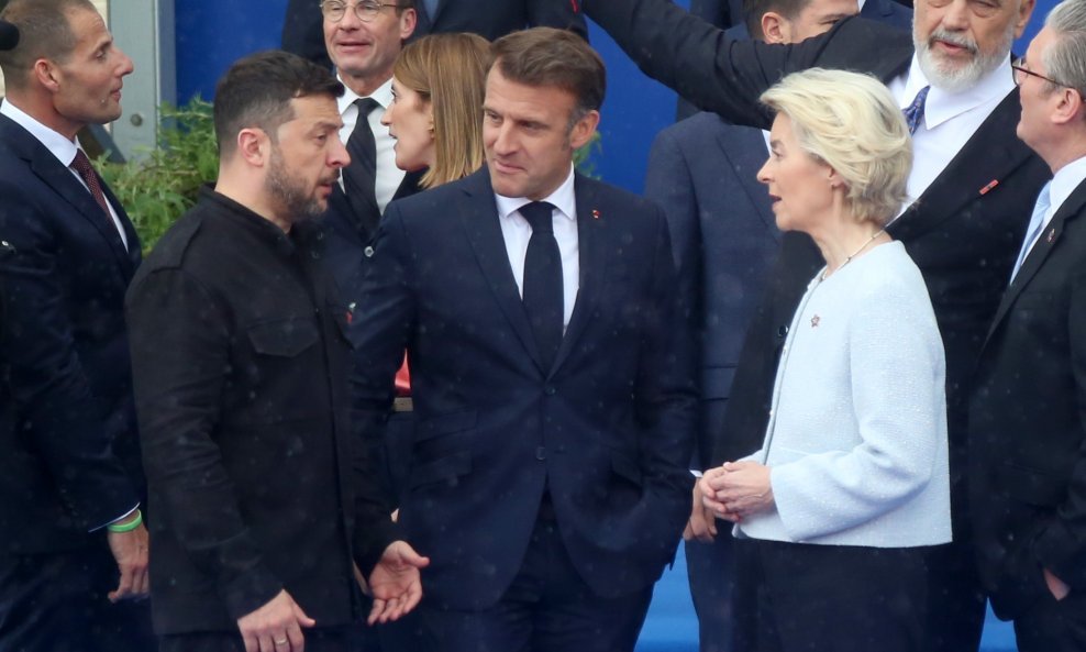 Volodimir Zelenski, Emmanuel Macron i Ursula von der Leyen