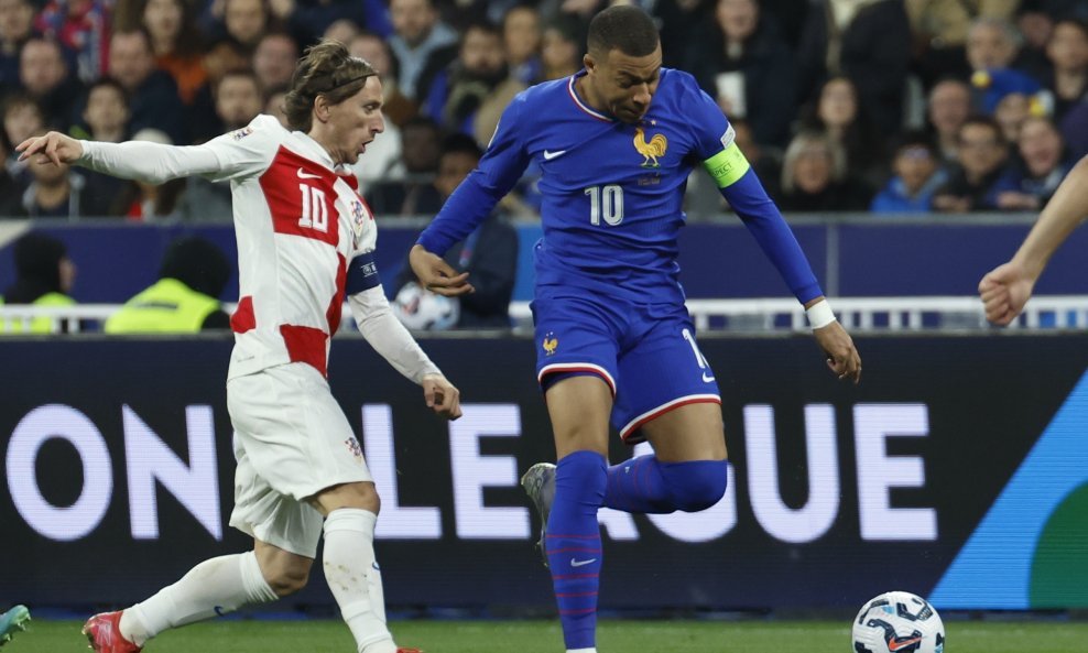 Kylian Mbappe vs. Luka Modrić