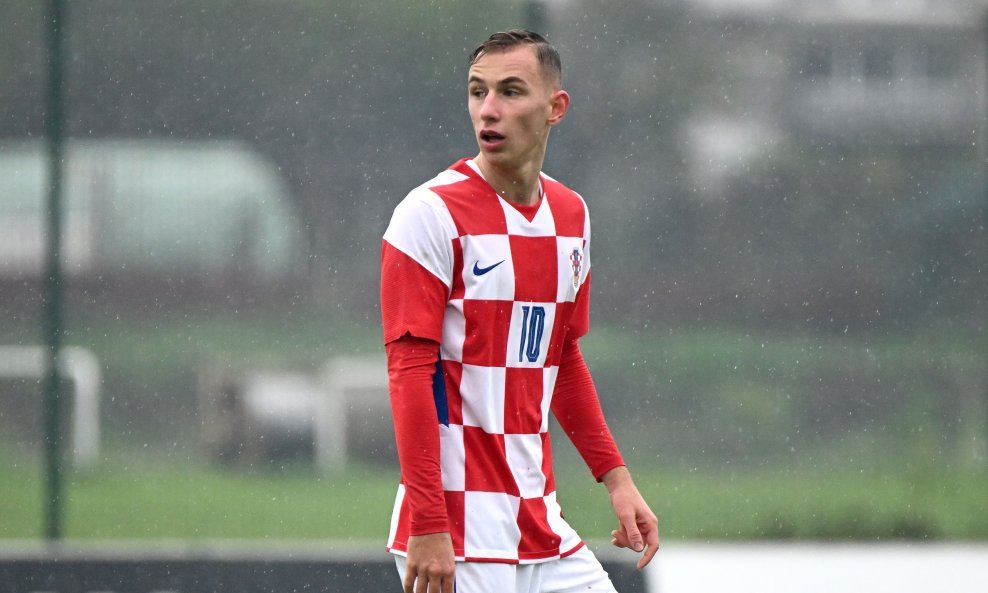 Lovro Zvonarek