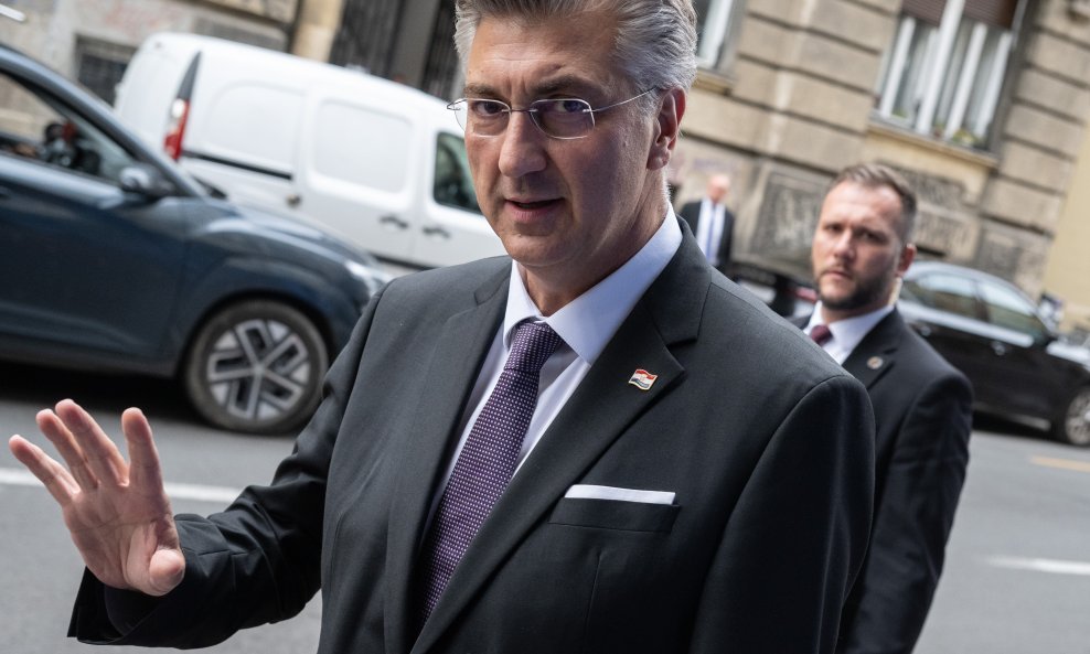 Andrej Plenković komentirao je aktualna politička zbivanja