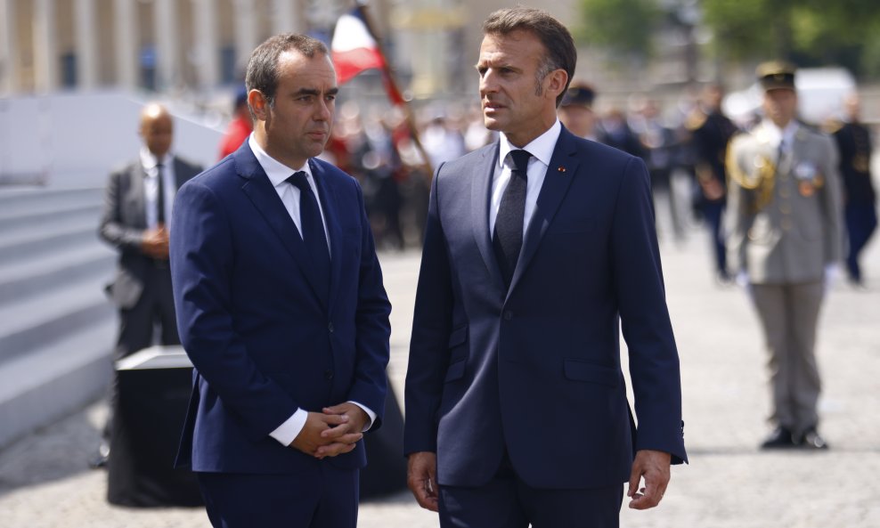 Sébastien Lecornu i Emmanuel Macron
