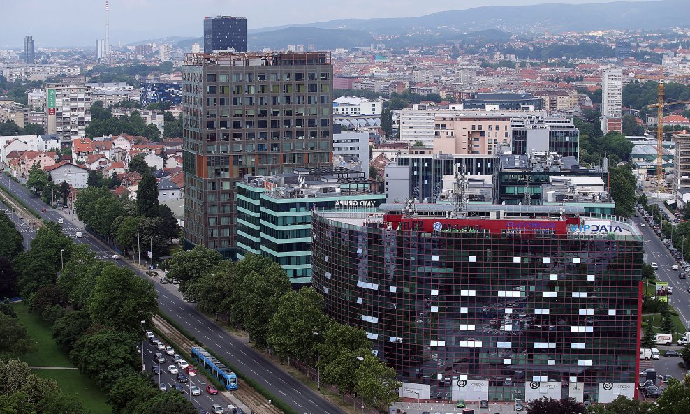 Poslovni subjekti u Zagrebu, lani su ostvarili neto dobit od 5,6 milijardi eura (ilustracija)