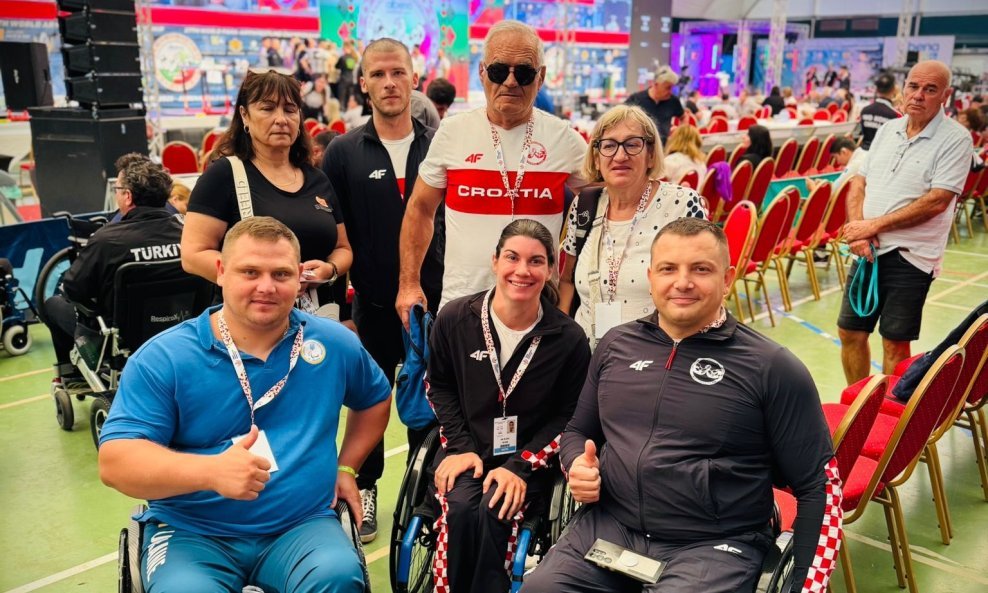 Hrvatski osvajači medalja na SP-u u para obaranju ruke