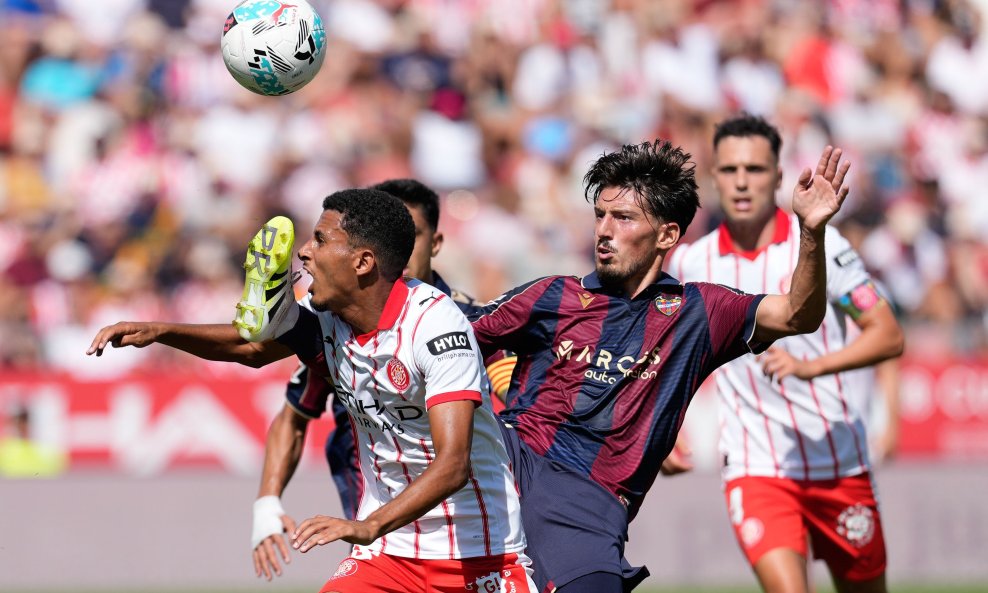 Girona - Levante
