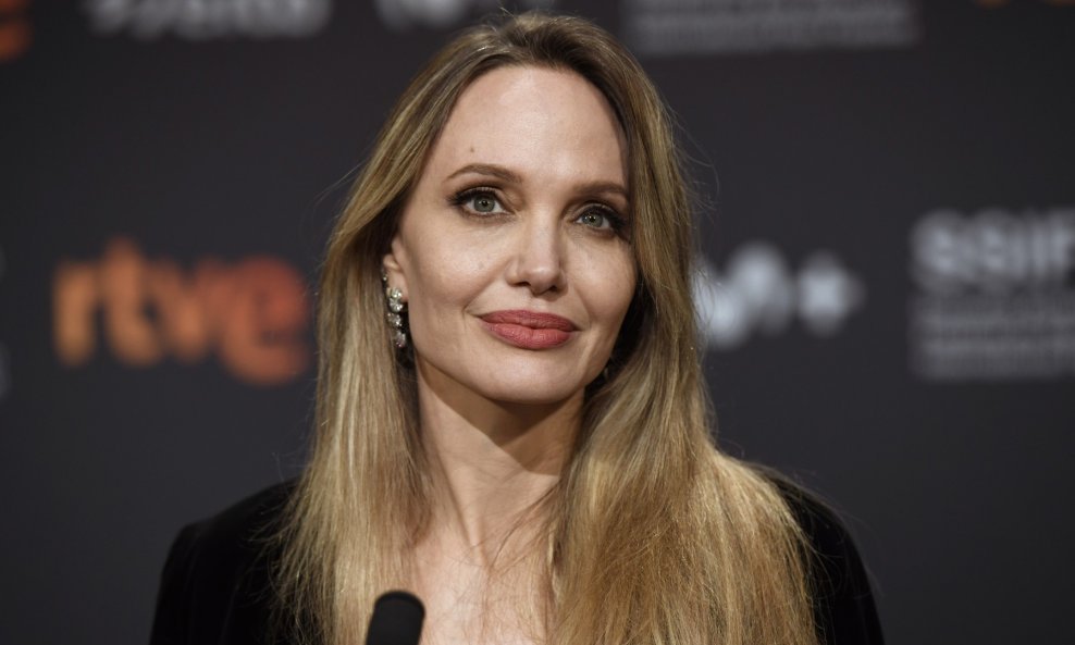 Angelina Jolie