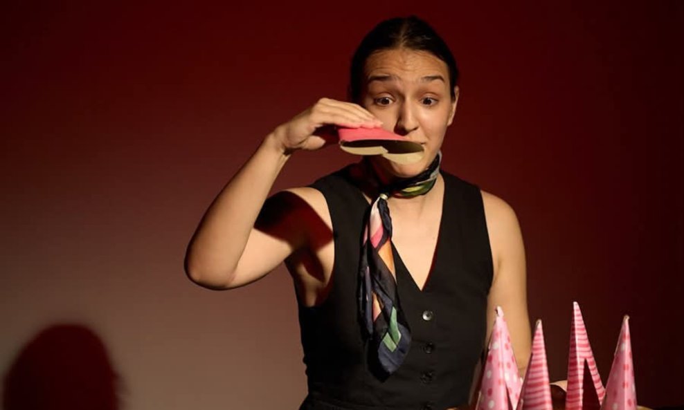 Predstava 'Veliko plavo nebo se nasmiješilo'