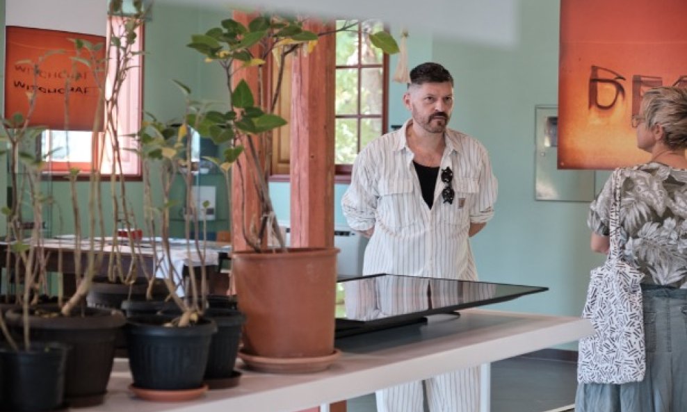 Otvorenje izložbe Nokturno Silvija Vujičića