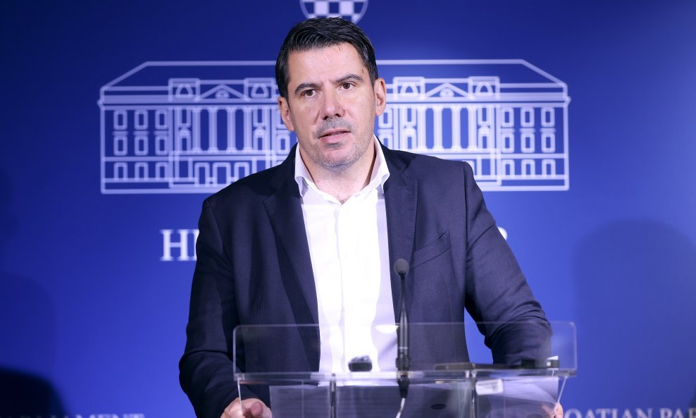 Nikola Grmoja