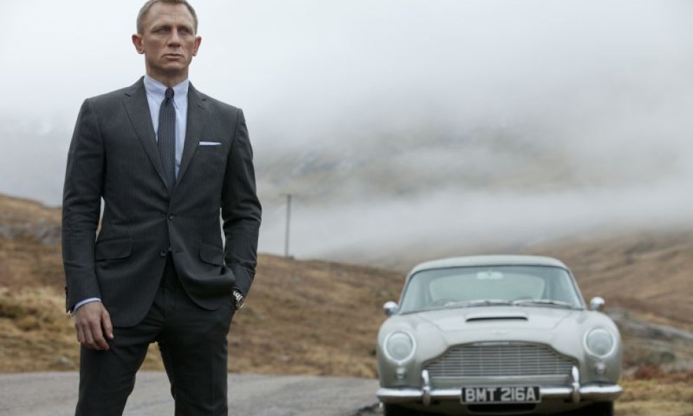 skyfall5