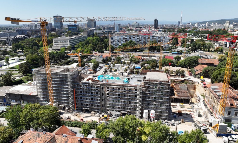 Gradiliste projekta Paromlin
